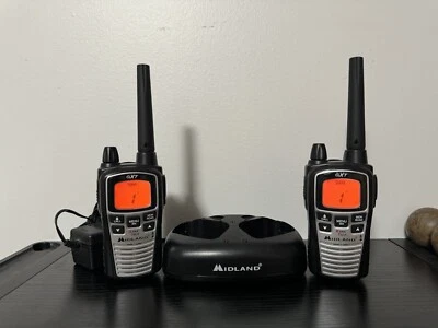 Midland X-Tra Talk GXT860 GMRS/FRS Walkie Talkie Two-Way Radio Charge Dock (F1) - Image 1 of 4