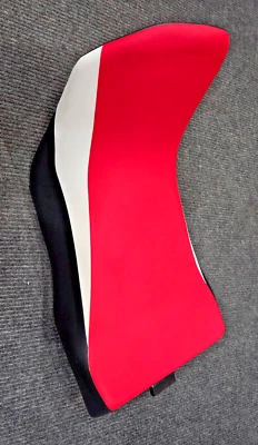 Honda Genuine Accessories Africa Twin Low Seat - Red/Black/White 08R01-MJP-F50ZA - Image 1 of 3