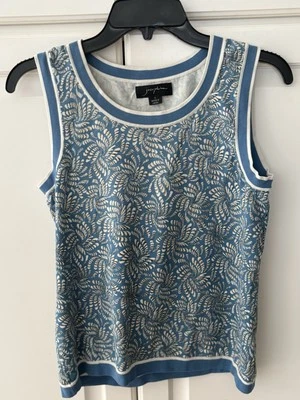 Camiseta sin mangas Josephine para mujer azul crema mezcla de seda. Talla pequeña Foto 1 de 4