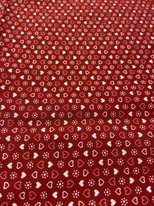 Vintage VIP Cranston rote Herzen Kaliko winzig weiß Baumwolle Quilt Stoff 44” x 68” - Bild 1 von 5