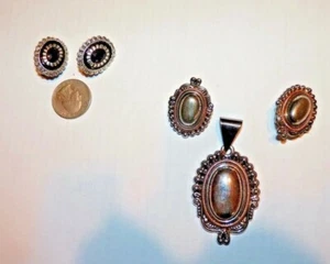 Two pair Clip on earrings and necklace slide, Steampunk vintage style, fashion - Picture 1 of 5