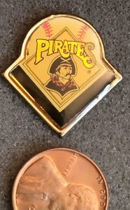 Pittsburgh Pirates Lapel Pin MLB - Picture 1 of 2
