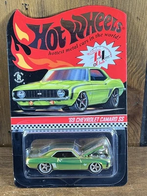 2021 Hot Wheels RLC '69 Chevrolet Camaro SS Green #22380/30000 w/ Protector - Image 1 of 4