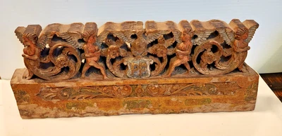 Antiguo fragmento de un carro arte popular siciliano italiano siglo XIX tallado en madera Foto 1 de 4