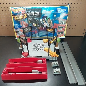 HOT WHEELS SLAMFEST CRASHER 2 PLAYSET 24732 Parts Only  - Picture 1 of 6
