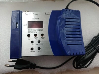 Profi UHF VHF RF HF Breitband Audio Video Modulator Cinch RCA /Antenne Konverter - Bild 1 von 4