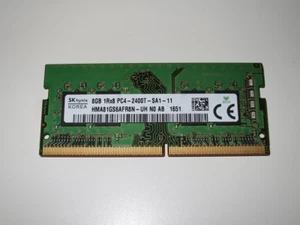 SKhynix 8GB 260-Pin DDR4 SO-DIMM DDR4 2400T hma81gs6mfr8n-uh - Picture 1 of 1