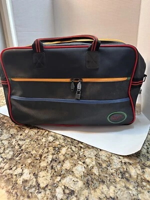 Bolso de Lona Ricardo Beverly Hills Carry On Overnight con Cremallera Negro/Multicolor Foto 1 de 4