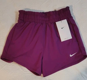 Nike One Kids Loose Fit Purple Shorts Size XS - Picture 1 of 3