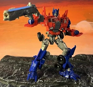 Transformers Movie Evasion Mode Optimus Prime Autobot Action Figure - Picture 1 of 3