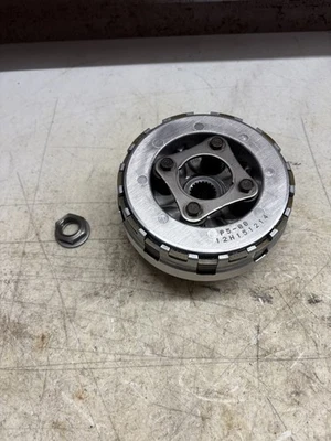 Honda Rancher 420 TRX420TM 2013 OEM embrague completo con placas cubo de canasta Foto 1 de 4