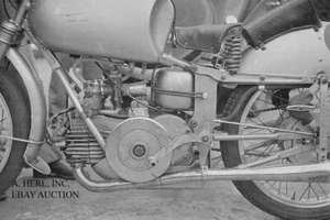 Moto Guzzi 250cc Gambalunghino engine 1949 racing motorcycle - Picture 1 of 1