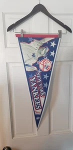 VTG Tag Express MLB 1997 NY Yankees Pennant Flag 12"x 30" - Picture 1 of 1