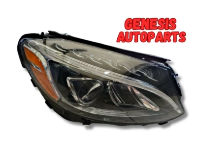 Farol direito Mercedes Benz W205 C300 classe C 15-18 destro usado Tyc F110 - Imagem 1 de 4
