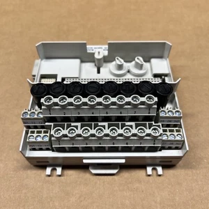 UNIDAD DE TERMINACIÓN DE MÓDULO EXTENDIDO ABB 3BSE013238R1 TU837V1 - Imagen 1 de 4