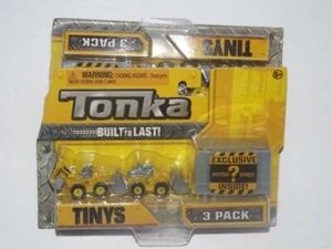 TONKA BUILT TO LAST TINYS 3 PACK WITH EXCLUSIVE MYSTERY ? VEHICLE INSIDE! - Picture 1 of 1