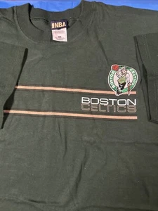 Upscale Boston Celtics NBA Logo Patch Graphic T-Shirt Green XXL NWOT - Picture 1 of 6