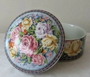 Lefton Vintage Round Porcelain Trinket Music Box Garden Roses 1991, EUC, 08014 - Picture 1 of 9