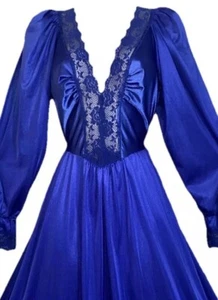 Royal Blue Lady Cameo Silky Soft Vintage Nightgown Princess Sleeves Size 3 Plus - Picture 1 of 19
