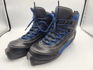 KARHU DISCOVERY CROSS COUNTRY WOMENS SKI BOOTS. SIZE EU 40 ~ US 9 - Picture 1 of 10