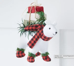 BRANDNEU MACY'S FERIENSPUR WEISSER FILZ EISBÄR ORNAMENT WEIHNACHTEN 6,25 ZOLL - Bild 1 von 3