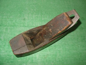 ANTIQUE VINTAGE STANLEY WOODEN PLANE 1-3/4" CUTTER "CRACKED" #104 - Picture 1 of 9
