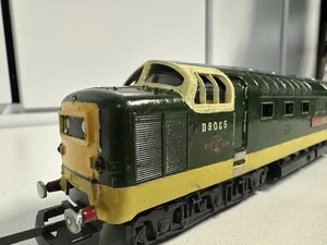 LIMA CLASS 55 DELTIC BR GREEN D9005 PRINCE OF WALES OWN REGIMENT OF YORKSHIRE - Bild 1 von 16