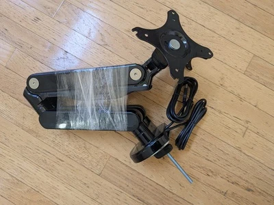 Fellowes Platinum Dual Adjustable Monitor Arms USB Black 8042501 - Image 1 of 4