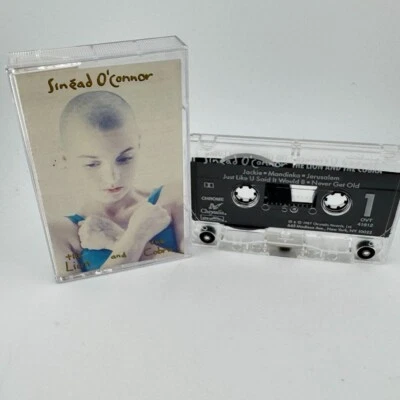 Sinead O'Connor - The Lion and the Cobra (1987, Cassette Tape) VG+ Foto 1 de 3