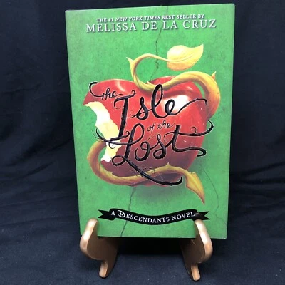 New Descendants: Isle of the Lost Novels Melissa De La Cruz HC/DJ 1st Ed - Image 1 of 4