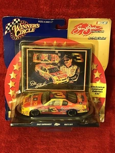 Winners Circle Dale Earnhardt SR. Sam Bass Collection Kunstdruck Serie 1:43 MOC  - Bild 1 von 3