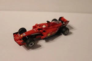 Autorennbahn Autos Carrera GO 1:43 Ferrari SF71H S. Vettel, No. 5 (64127) - Bild 1 von 3