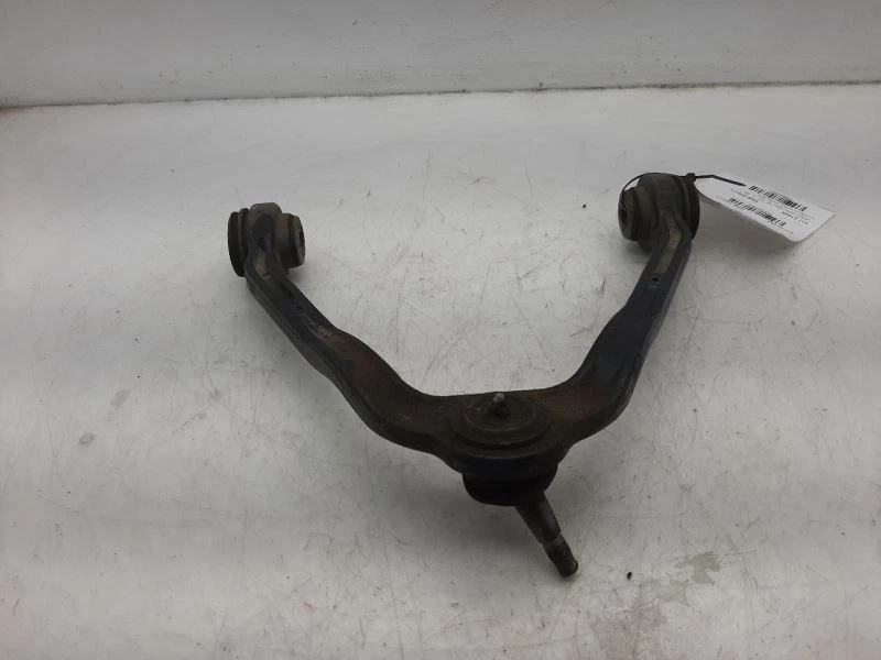 Upper Control Arm Front 03-14 CHEVROLET EXPRESS 1500 VAN 15864153 Foto 1 de 4
