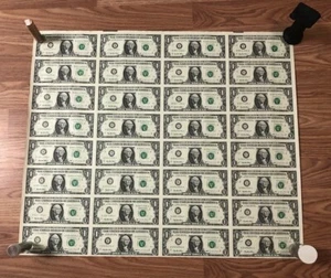 1995 $1 ONE DOLLAR BILLS SHEET OF 32 - Picture 1 of 10