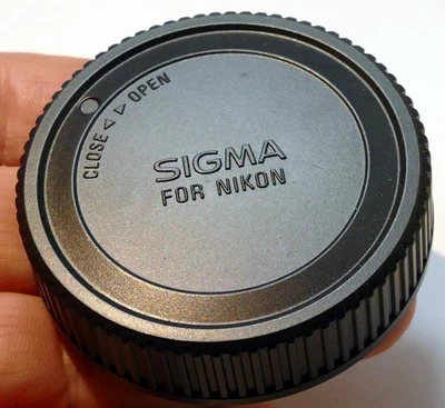 SIGMA REAR Lens Cap For Nikon 50-100mm 50mm f1.4 ART 12-24mm - Image 1 of 4