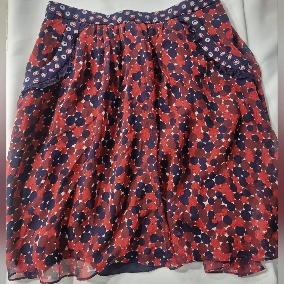 Falda DVF Diane Von Furstenburg Seda Marisa 2/26 Lunares Rojos y Azules. Fluido, bolsillos Foto 1 de 4