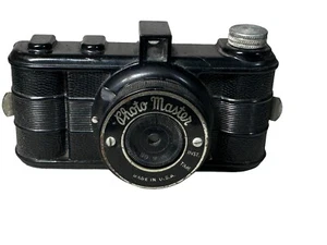 Vintage Photo Master Candid Type Film Camera, 1940’s Era - Bakelite Housing - Picture 1 of 8