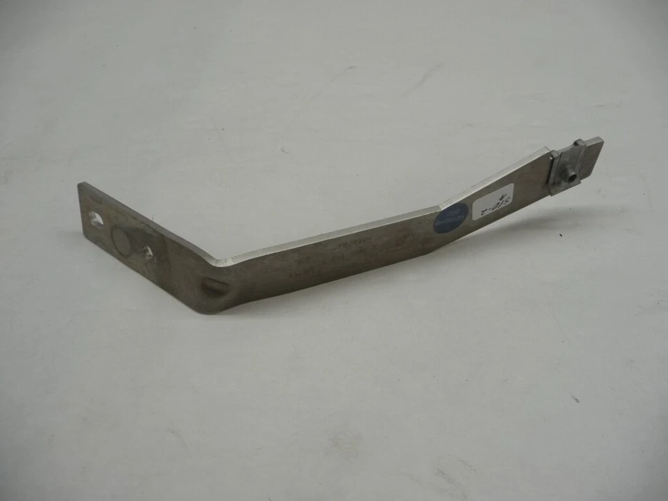 Левый кронштейн переднего бампера 2010-2014 Lamborghini LP560 Gallardo 400807193A оригинальный производитель оборудования - Изображение 1 из 4