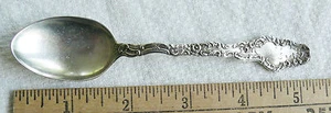 1 Durgin WATTEAU 5 O'Clock Teaspoon 5-1/4" with M or W Old English Monogram - Picture 1 of 7