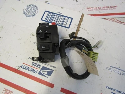 09-16 2009 2016 Suzuki Gsxr 1000 Left Control Headlight Switch Horn Oem Part - Image 1 of 4