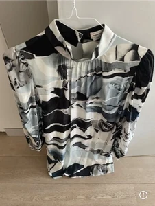 Alexander Mcqueen Silk Printed Dress RRP: £1500 - Picture 1 of 9