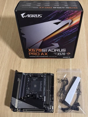 Placa madre Gigabyte X570SI AORUS PRO AX - Mini ITX AM4 - Ryzen 5000/3000/2000 Foto 1 de 4
