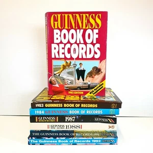 7 x Guinness Book of Records 1982, 1983, 1984, 1987, 1988, 1991, 1992 Vintage - Picture 1 of 12