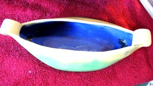 Glazed 1941 Vintage Twin Handle Boat Flower Vase, Cream & Green colour - Picture 1 of 11