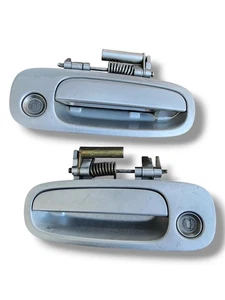 2000-2005 Toyota Celica Driver Passenger Exterior Door Handle Handles Silver OEM - Bild 1 von 2