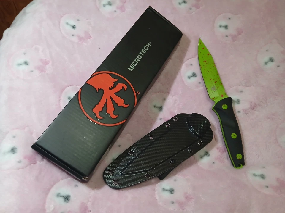 Microtech Knives Socom Alpha S/E Fixed Blade 113-10 M390 Red & Green G10 Knife