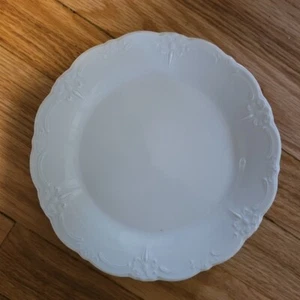Plato de postre de ensalada blanca baronesa Hutschenreuther Tirschenreuth 6 3/4" - Imagen 1 de 8