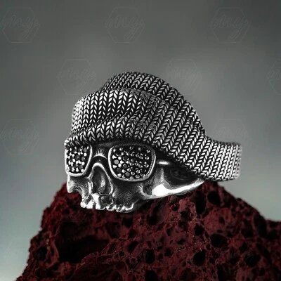 Anillo de plata de ley 925 negro con diseño de calavera de micropiedra motociclista para hombre Foto 1 de 3