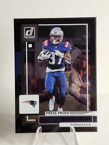 Damien Harris 2022 Donruss Fútbol Negro Prueba de Prensa/10 NE Patriots SSP Bills - Imagen 1 de 3