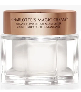 Charlotte Tilbury CHARLOTTE'S MAGISCHE CREME FEUCHTIGKEITSSPENDENDE 50ml LSF 15 PA + BRANDNEU IN VERPACKUNG - Bild 1 von 3